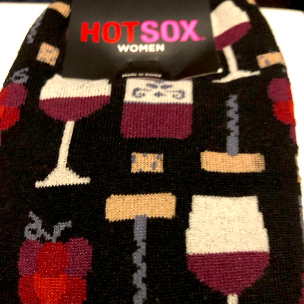 Woman’s Wine 🍷Socks!!